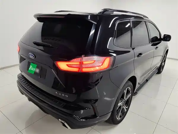 Ford Edge 2020