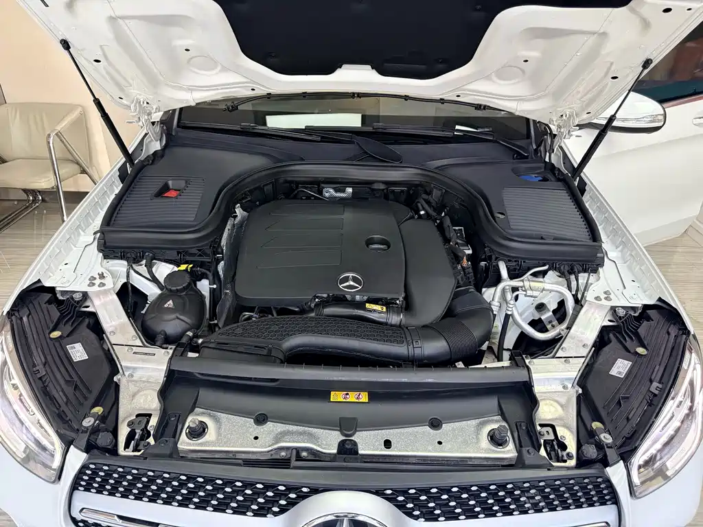 Mercedes-Benz GLC 2020 — фото 18