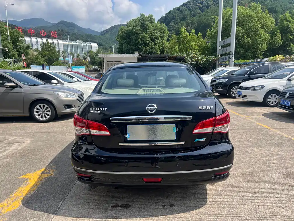Nissan Sylphy 2014 — фото 8