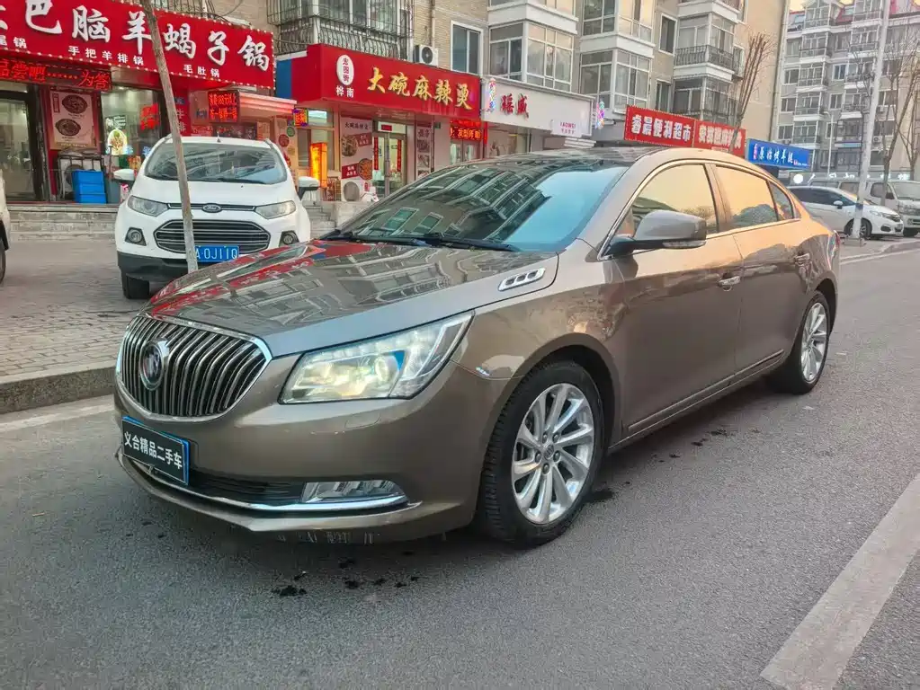 Buick LaCrosse 2015 — фото 1