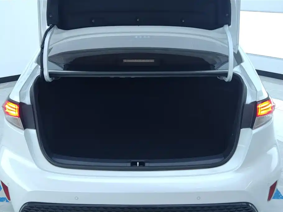 Toyota Levin 2021 — фото 4