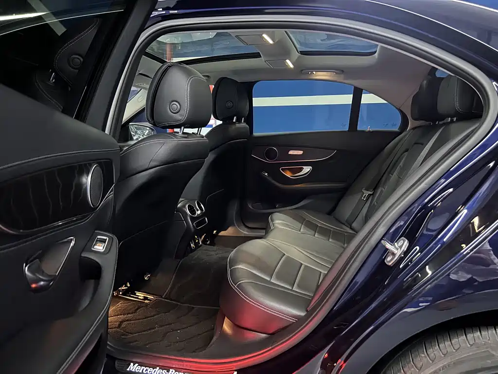 Mercedes-Benz C-Class 2020 — фото 8