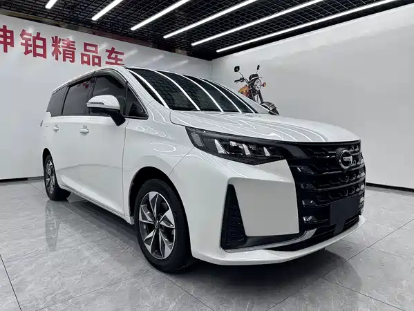 GAC Trumpchi M6 2022