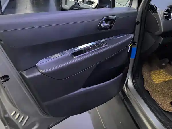Peugeot 3008 2015