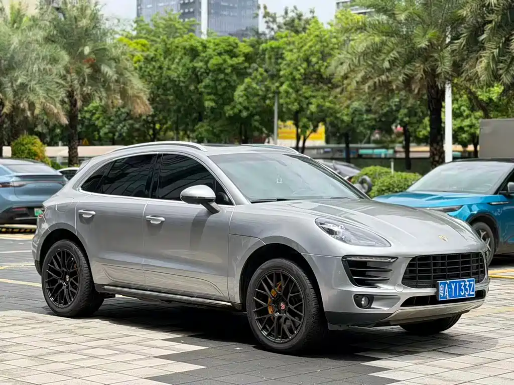 Porsche Macan 2015