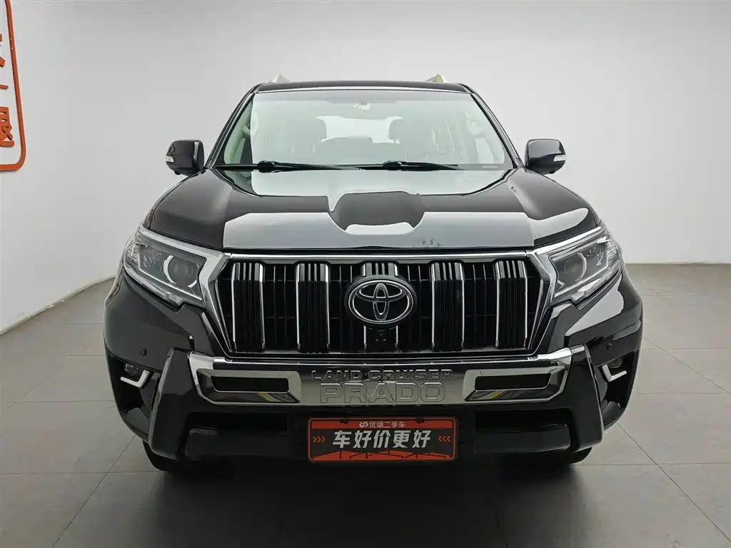 Toyota Prado 2019 — фото 2