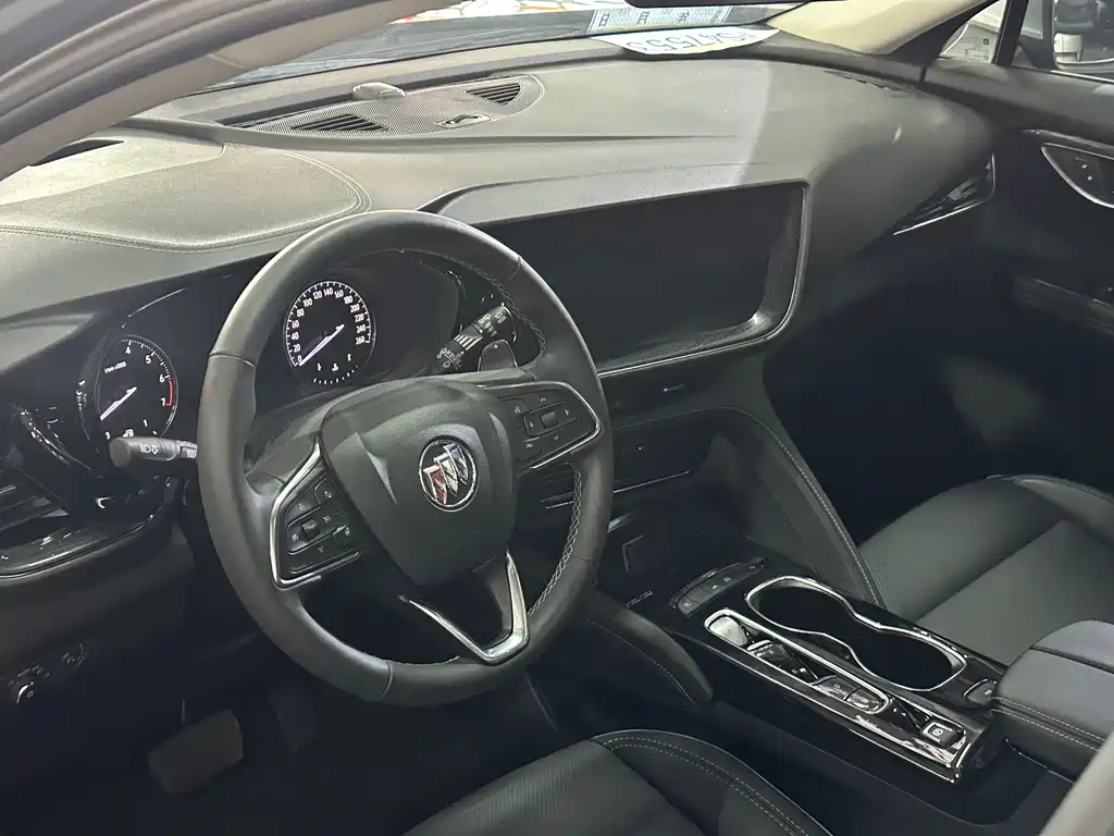Buick Envision Plus 2023 — фото 9