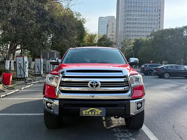 Toyota Tundra 2014