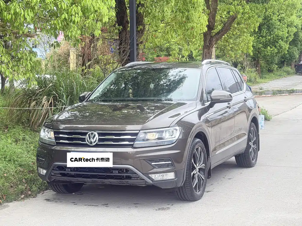 Volkswagen Tiguan L 2019 — фото 1