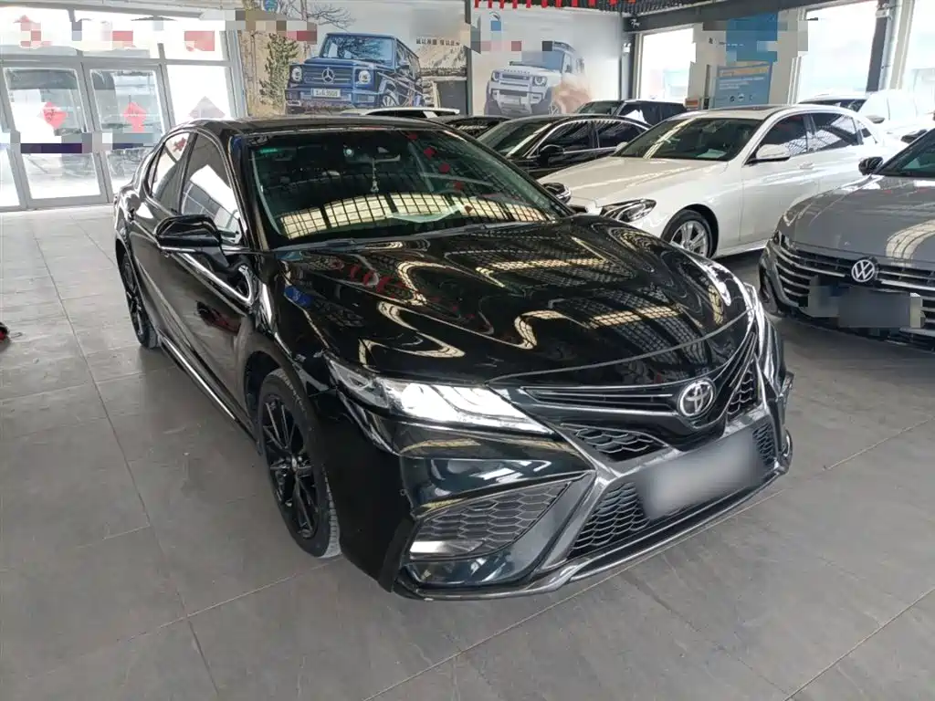 Toyota Camry 2022 — фото 21