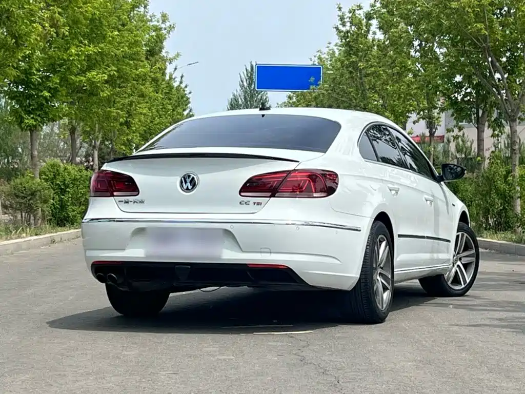 Volkswagen CC 2015 — фото 8