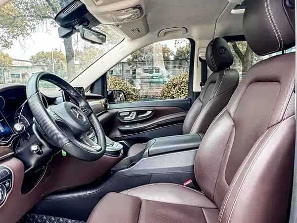 Mercedes-Benz V-Class 2022