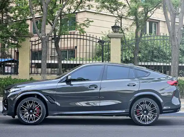 BMW X6 M 2023