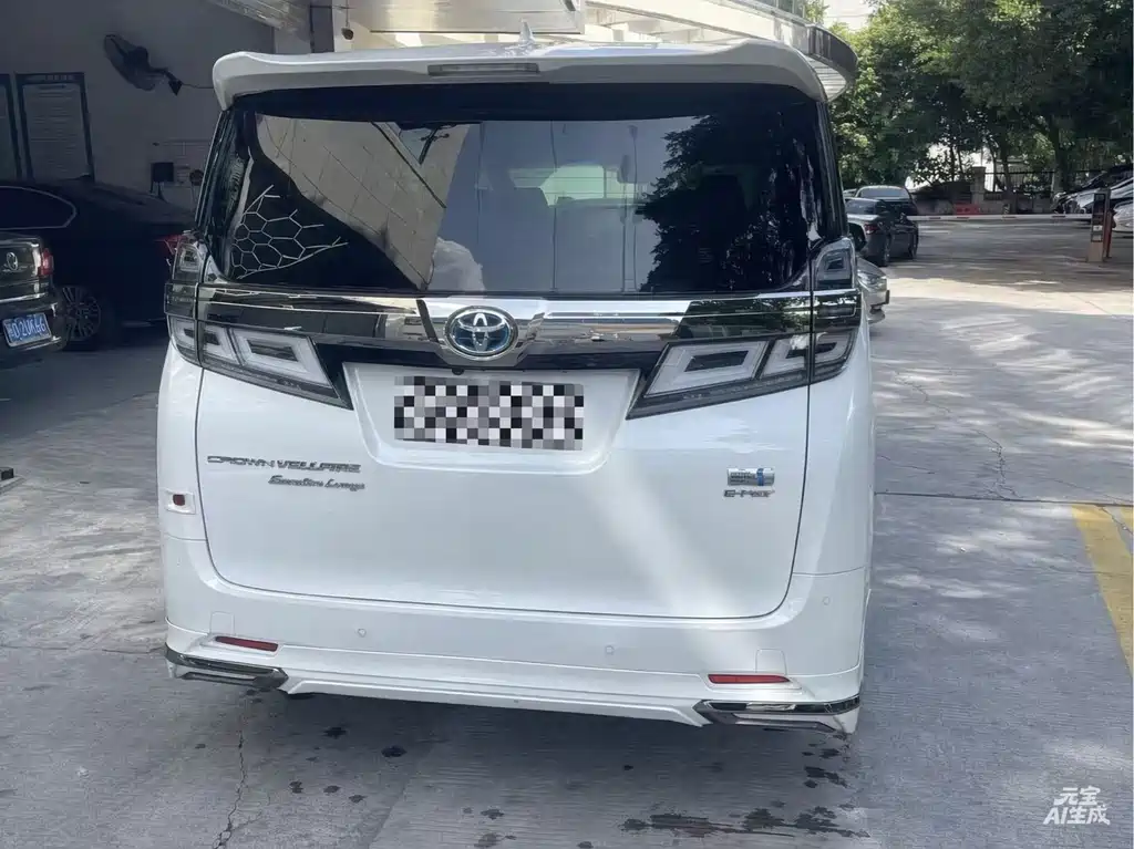 Toyota Vellfire 2021 — фото 5