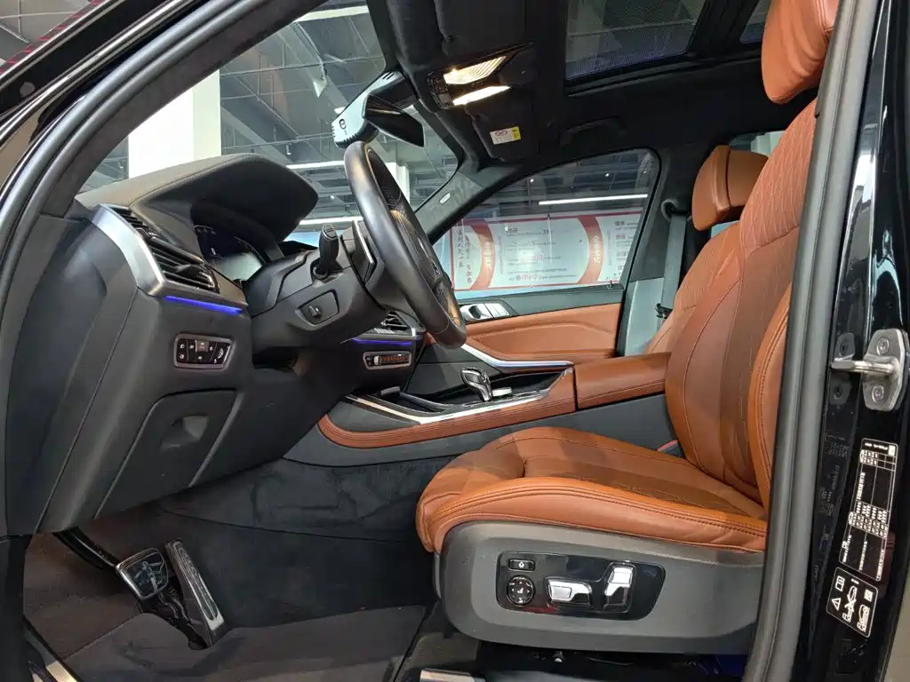BMW X7 2023 — фото 16