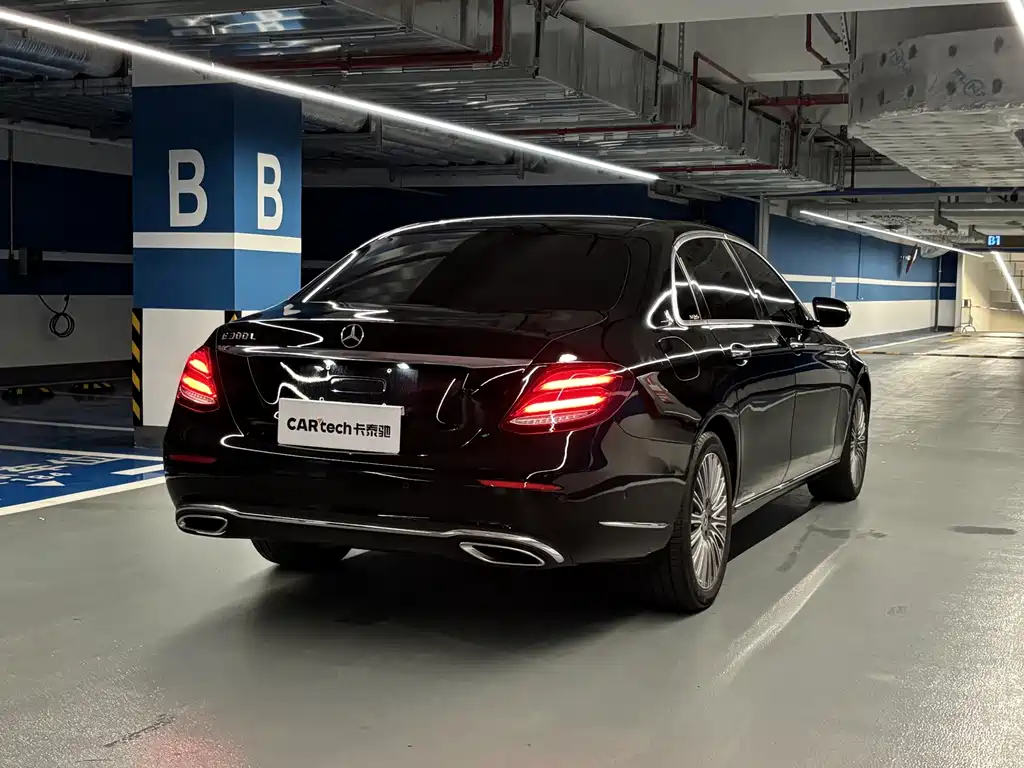 Mercedes-Benz E-Class 2020 — фото 4
