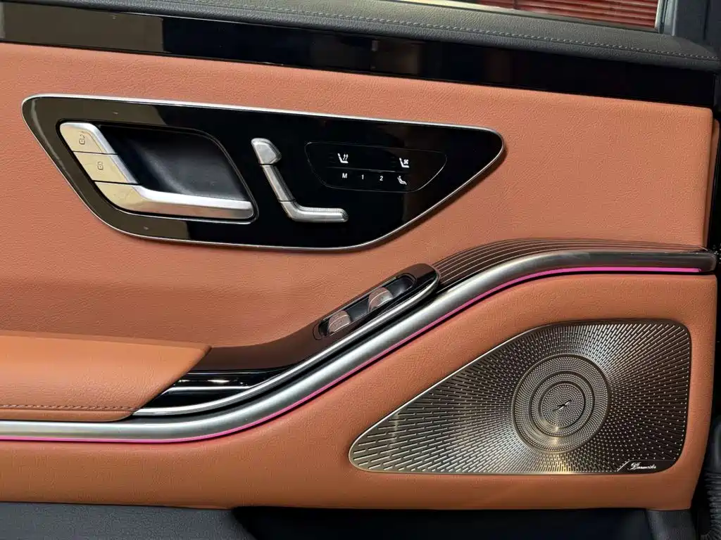 Mercedes-Benz S-Class 2024 — фото 13