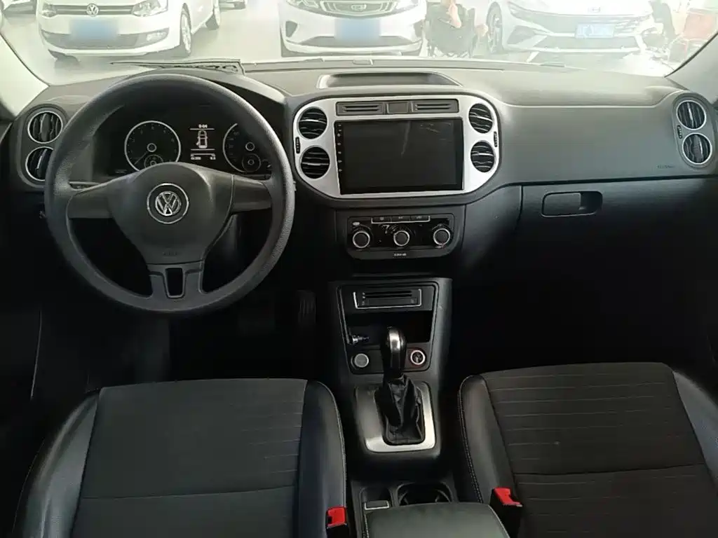 Volkswagen Tiguan 2019 — фото 10