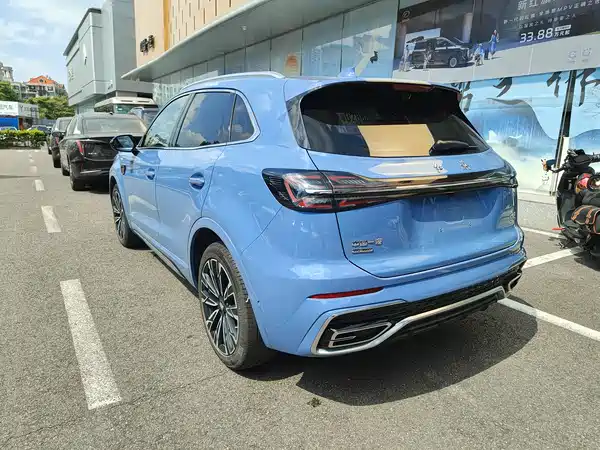 Hongqi HS5 2023