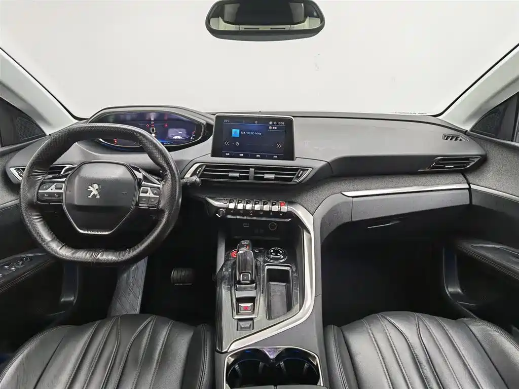 Peugeot 5008 2017 — фото 5