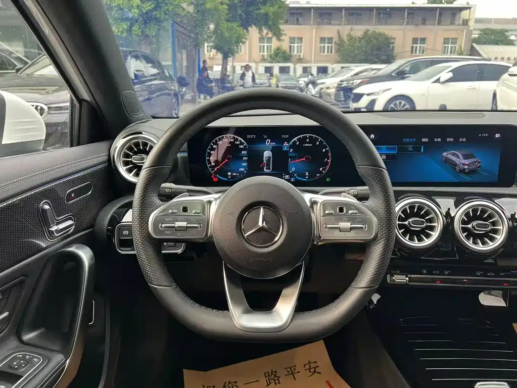 Mercedes-Benz A-Class 2023 — фото 21