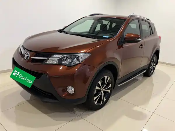 Toyota RAV4 2015