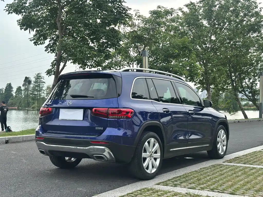 Mercedes-Benz GLB 2020