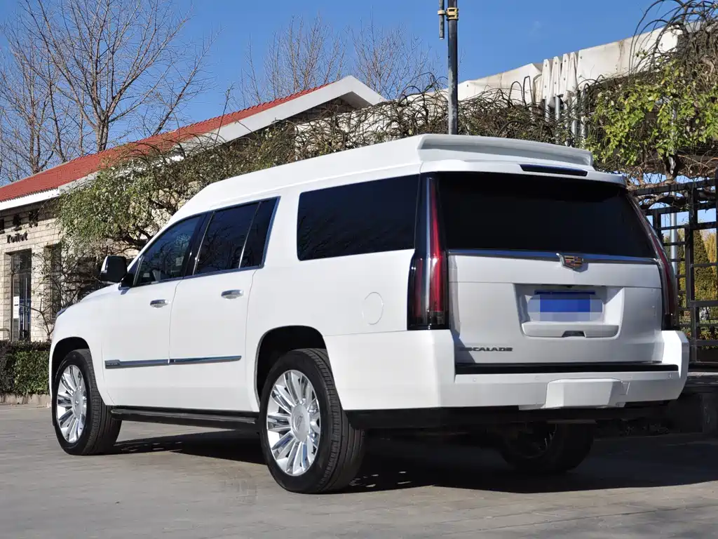Cadillac Escalade 2017 — фото 4