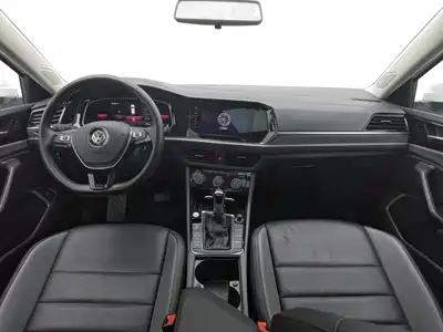 Volkswagen Sagitar 2022