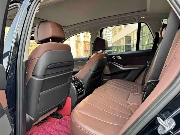 BMW X5 2021