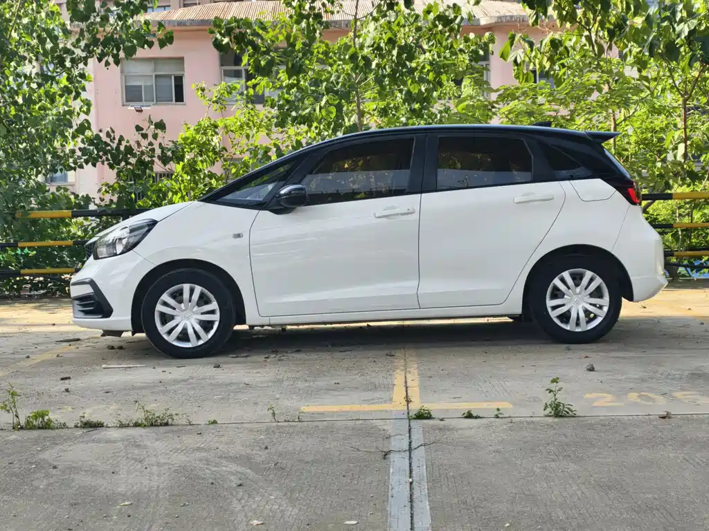Honda Fit 2022 — фото 5
