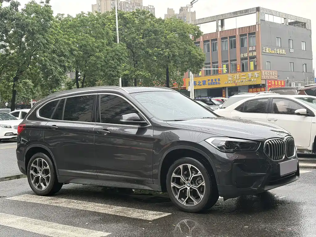 BMW X1 2023 — фото 3