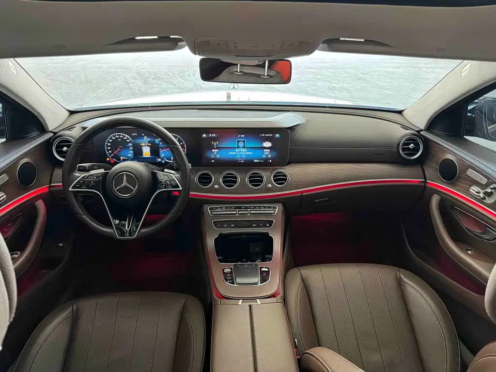 Mercedes-Benz E-Class 2023 — фото 5
