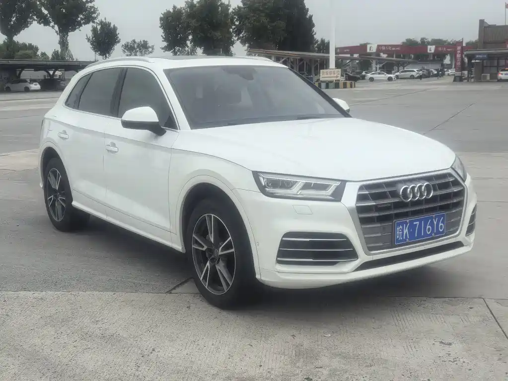 Audi Q5L 2018 — фото 3