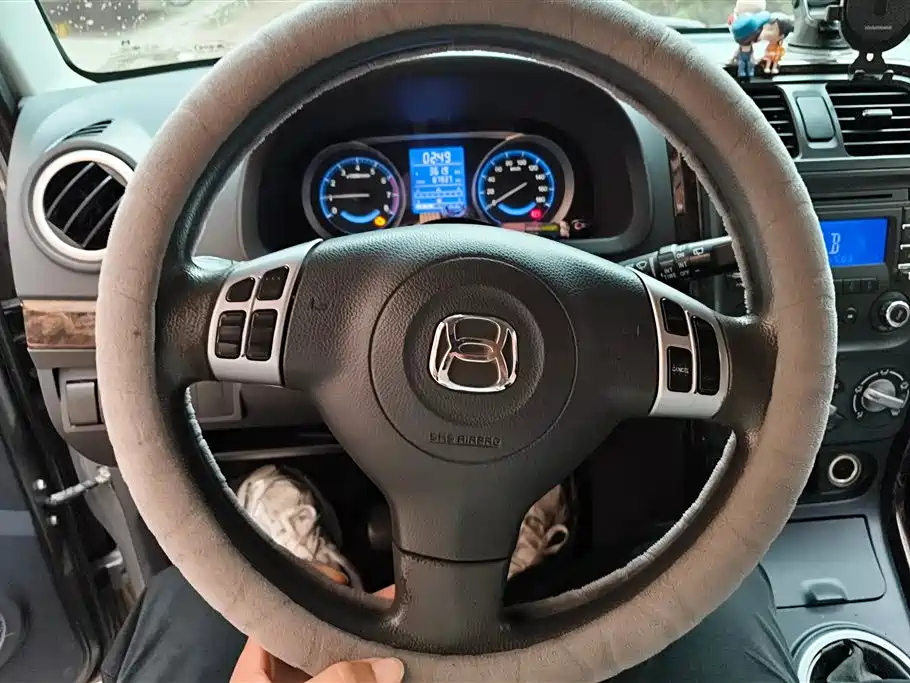 Suzuki Wagon R X5 2018 — фото 15