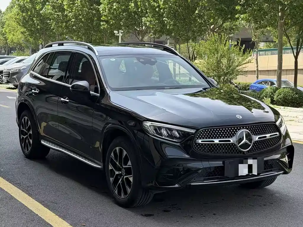 Mercedes-Benz GLC EV 2025 — фото 3