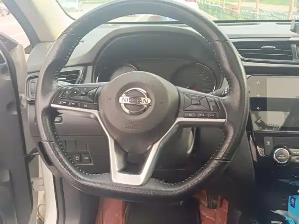 Nissan X-Trail 2021
