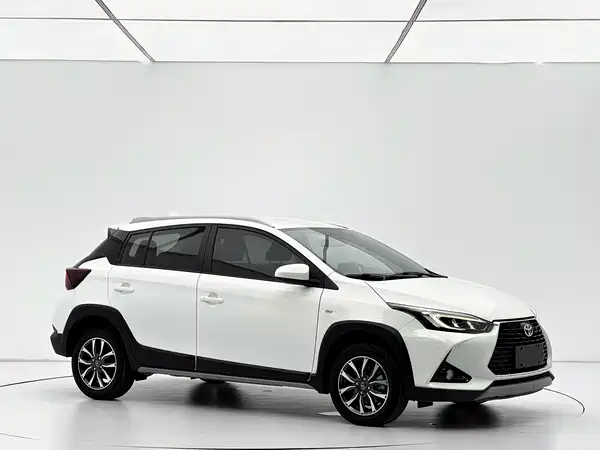 Toyota Yaris L 2023