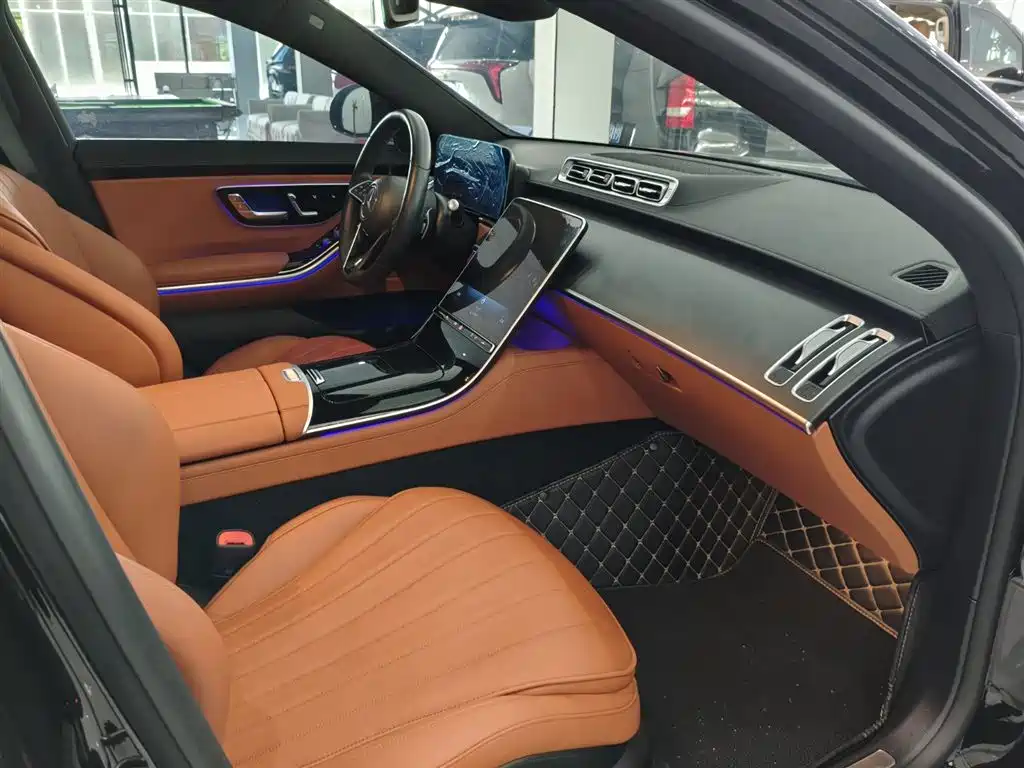 Mercedes-Benz S-Class 2025 — фото 12