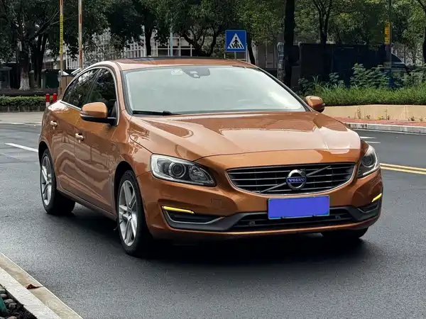 Volvo S60 2014