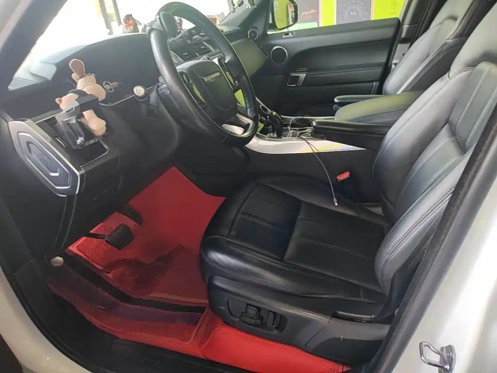 Land Rover Range Rover Sport 2020 — фото 15