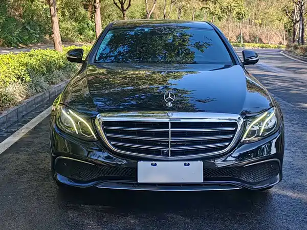 Mercedes-Benz E-Class 2017