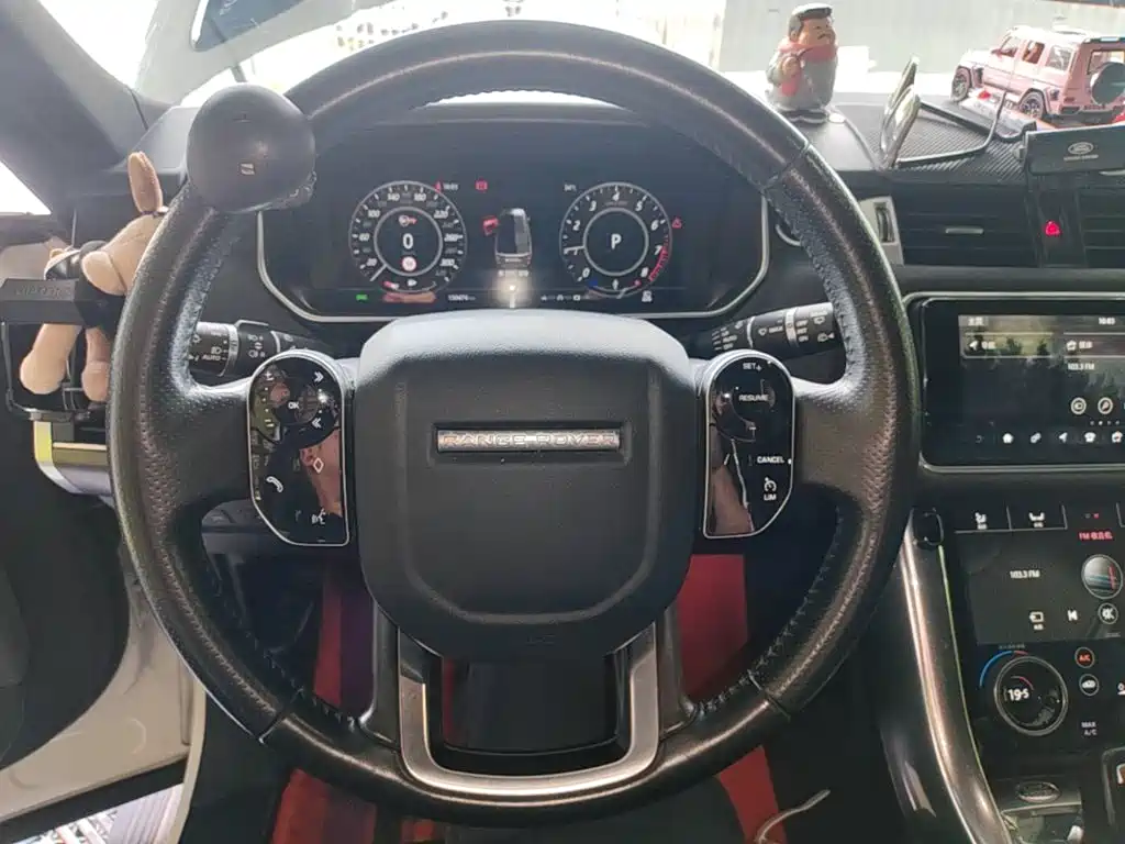 Land Rover Range Rover Sport 2020 — фото 11