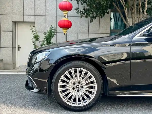 Mercedes-Benz E-Class 2017