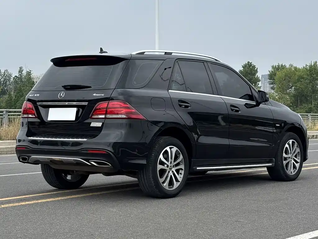 Mercedes-Benz GLE 2019