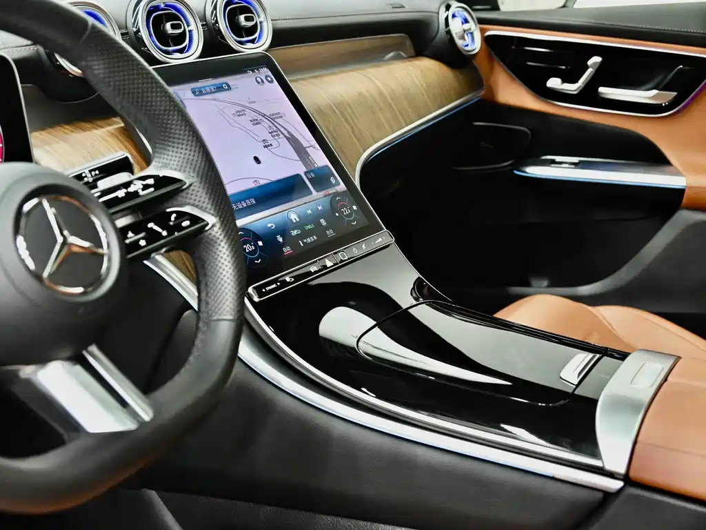 Mercedes-Benz GLC 2023 — фото 25