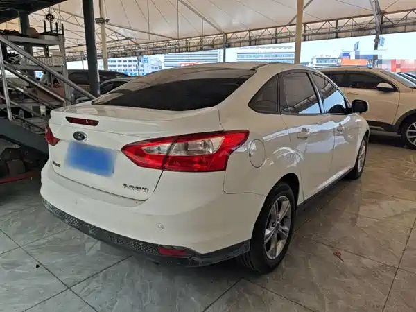 Ford Focus 2012