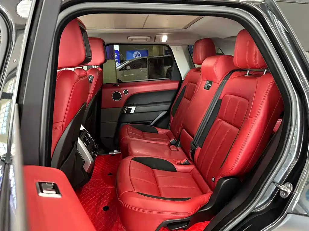 Land Rover Sport 2022 — фото 15