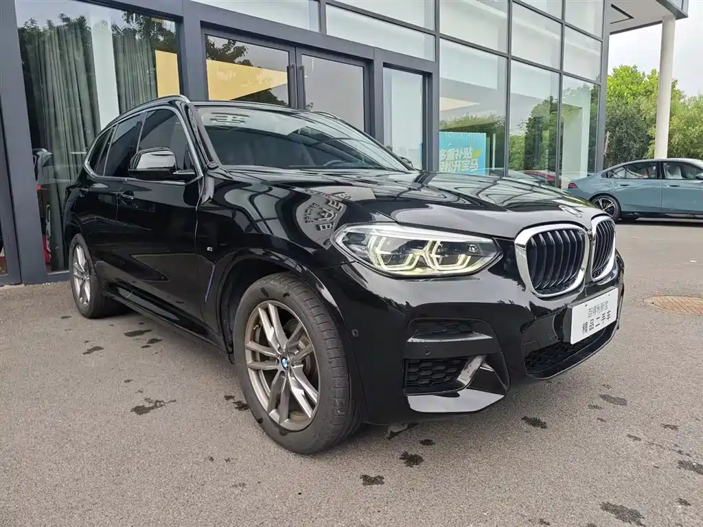 BMW X3 2021