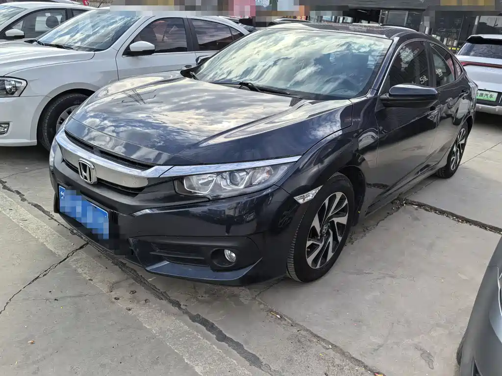 Honda Civic 2017 — фото 1